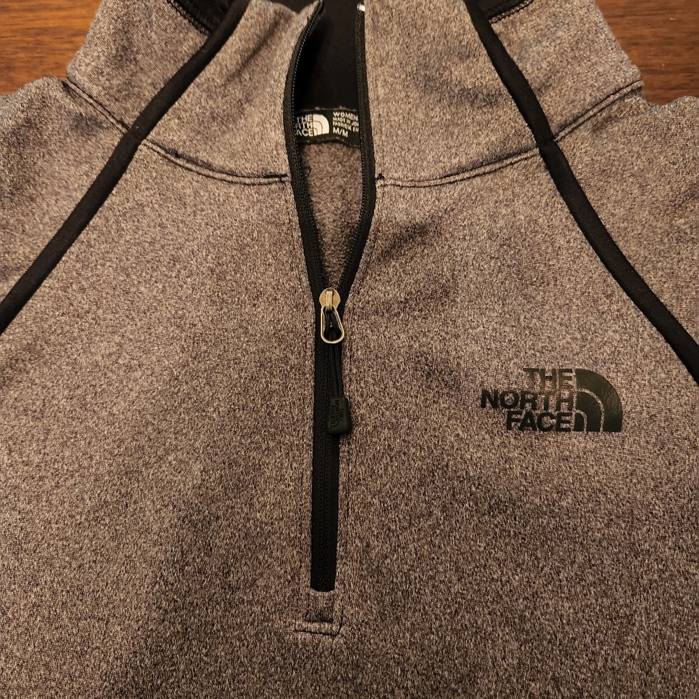 NORTH FACE! - Picture 2 of 3